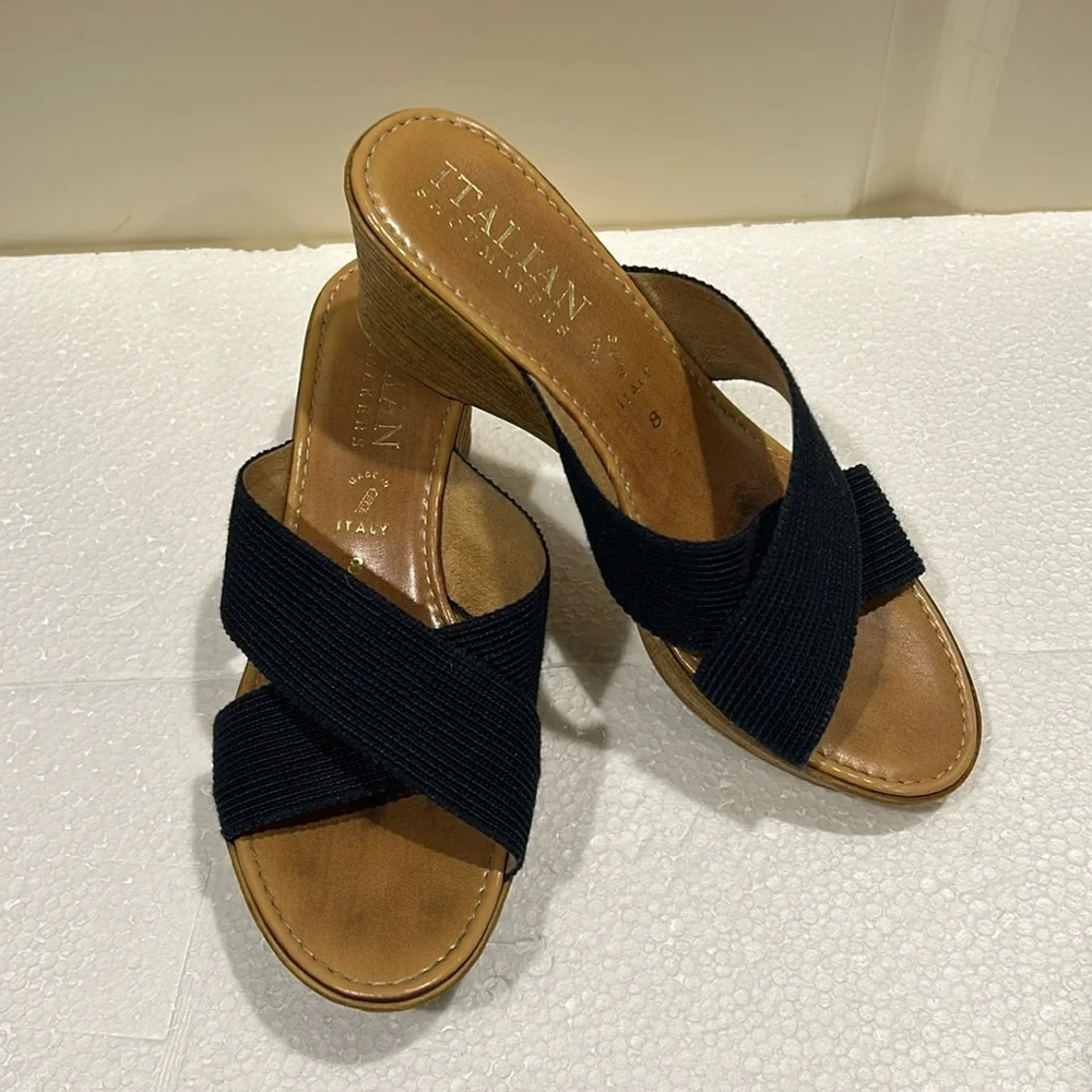 Italian Shoemakers wedge slip on crisscross Sandals made in Italy womens size 8